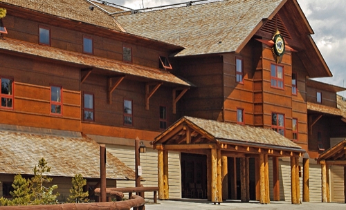 Old Faithful Snow Lodge 01.[1]